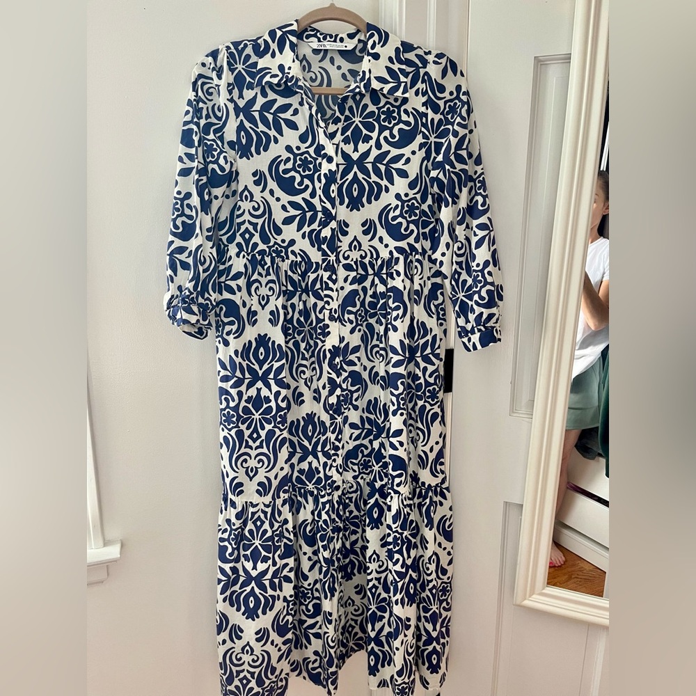 Zara | Blue and White Midi/Maxi Dress Size XS